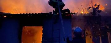 Сьогодні вранці на Одещині спалахнув житловий будинок, є постраждалий