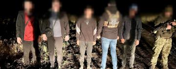 На Одещині прикордонники з пострілами затримали групу ухилянтів та їхнього провідника