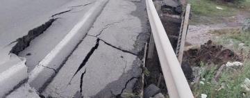 До уваги водіїв! На автодорозі на Одещині через опади частково зруйновано міст