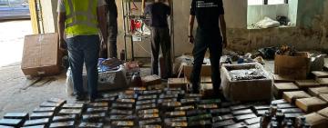 На Одещині поліцейські викрили підпільний цех з виготовлення «елітного» алкоголю 