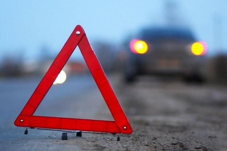 Не розминулись через яму на дорозі: на Одещині підліток постраждав внаслідок ДТП