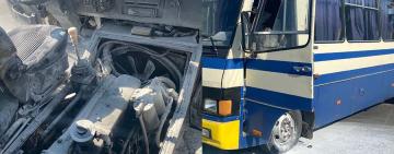 В Одеській області на ходу загорівся рейсовий автобус:пожежу гасили нацгвардійці 