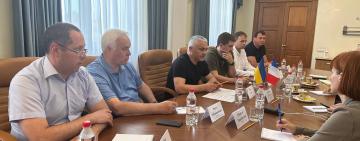 Франція готова допомогти Одесі у відновленні історичного центру міста, що постраждав внаслідок ракетного обстрілу