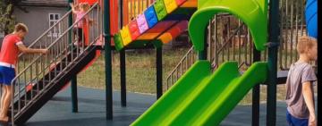 У Павлівці з’явився сучасний та безпечний ігровий комплекс