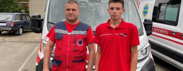 «Дитинка не стала чекати»: на Одещині через погану дорогу медики «швидкої» не встигли до породіллі