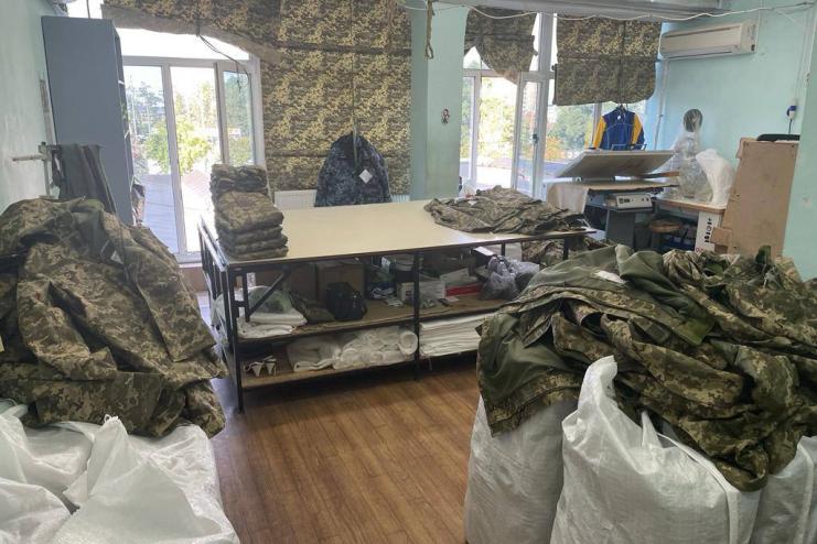 Скандал з одягом для ЗСУ: викрито директора компанії, яка займалась поставкою на 35 млн гривень, — Офіс Генпрокурора