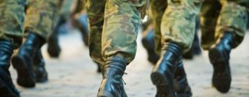 В'язниця або фронт: у Зеленського пояснили, що чекає на звільнених військкомів