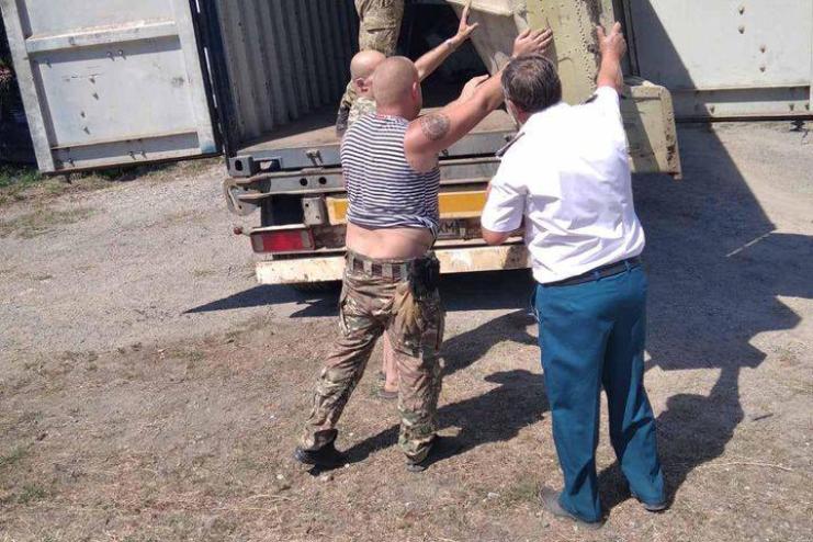 Одеські митники передали 8 конфіскованих човнів на потреби ЗСУ