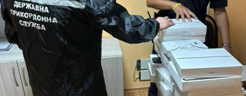 Планшети, годинники, медіаплеєри – на Одещині виявили товар на 450 тисяч, який хотіли незаконно ввезти  в Україну