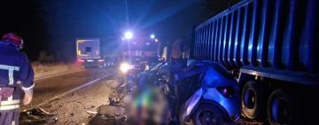 Смертельна ДТП на трасі Одеса-Рені: зіштовхнулись кросовер з вантажівкою