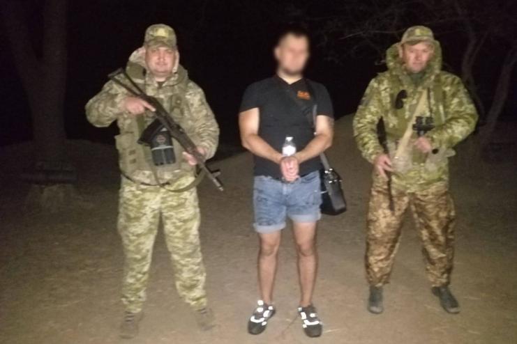 До Молдови залишалось 10 метрів: на Одещини прикордонники затримали чергового втікача