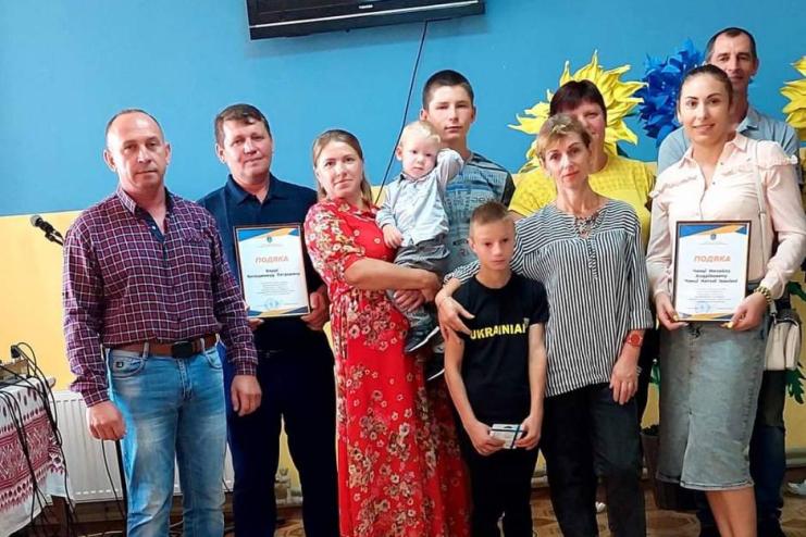 НАПЕРЕДОДНІ ДНЯ УСИНОВЛЕННЯ ПАВЛІВСЬКА СІЛЬСЬКА РАДА ПРИВІТАЛА ПРИЙОМНИХ БАТЬКІВ ТА ОПІКУНІВ 