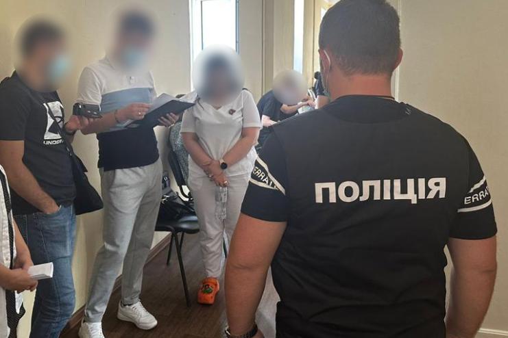 1500 доларів США за фіктивний діагноз: на Одещині викрили корупційну схему ухилення від військової служби