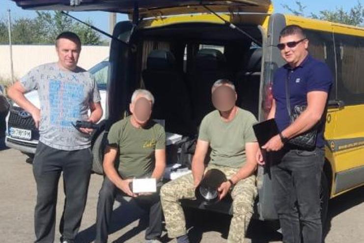 Допомагають «закрити небо»: підприємство передало автомобілі та обладнання для посилення мобільних вогневих груп Ізмаїльщини