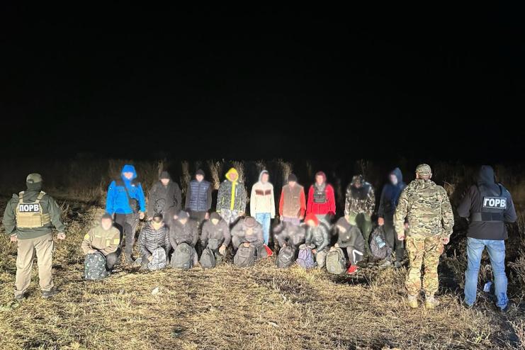 17 «мандрівників» затримали на кордоні на Одещині: ухилянти обрали дуже небезпечний маршрут