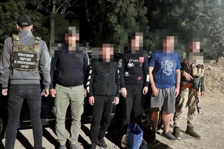 На Одещині прикордонники затримали групу порушників кордону