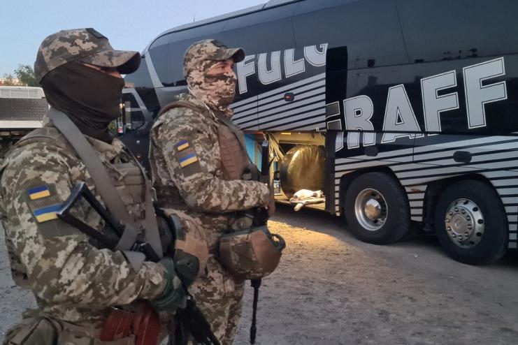 В Ізмаїлі директор транспортного підприємства налагодив схему незаконного переправлення ухилянтів за кордон
