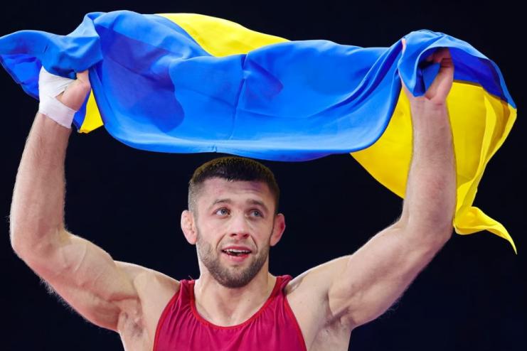 Тарутинець Василь Михайлов у трійці найсильніших борців планети по версії UWW - United World Wrestling