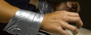 Побили, зв’язали та вивезли в поле: на Одещині три зловмисника позбавили волі чоловіка (відео)