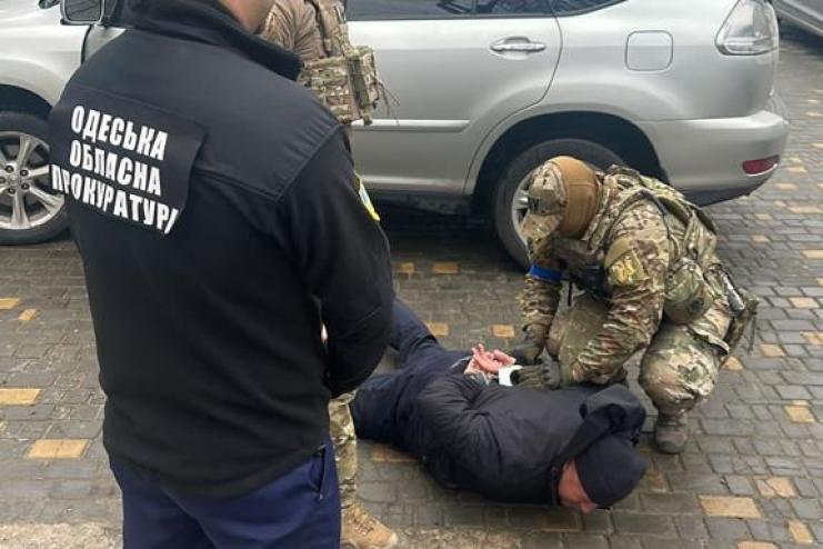 На Одещині судитимуть митника-хабарника