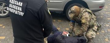 На Одещині судитимуть митника-хабарника