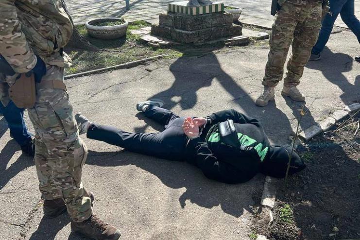 До 15 років за ґратами засуджено агента фсб рф, який передавав дані про ЗСУ та очікував на окупацію Одеси