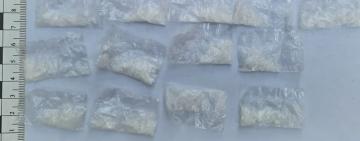 Збирався відправити клієнтам поштою метадон: поліцейські повідомили про підозру жителю Одеси у незаконному придбанні та зберіганні наркотичного засобу з метою збуту