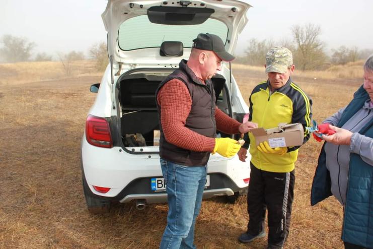  У ПАВЛІВСЬКІЙ ГРОМАДІ ПОЧАЛИ ПРОВОДИТИ ОСІННЮ КАМПАНІЮ З ПЕРОРАЛЬНОЇ ІМУНІЗАЦІЇ ДИКИХ МЯСОЇДНИХ ТВАРИН 