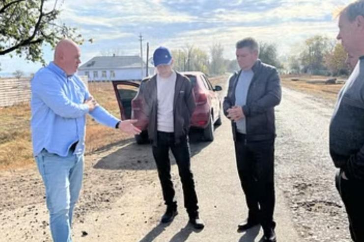 Спеціалісти служби автомобільних доріг Одеської області відвідали Теплицьку громаду