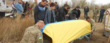 Бородінська громада простилася з героєм-захисником Ярославом Догару