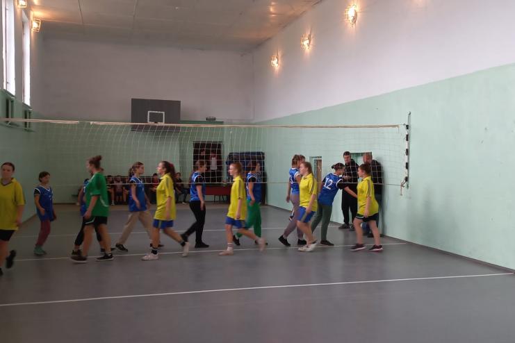 У Петропавлівській громаді пройшли зональні змагання з волейболу