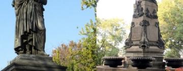 В Одесі відмовились демонтувати пам'ятники Пушкіну та Воронцову