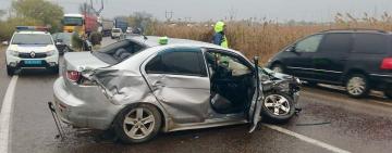 На трасі Одеса-Рені зіштовхнулись дві автівки: є постраждалі