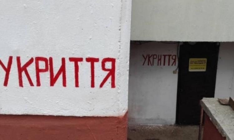 В укриттях шкіл та дитсадків Одеси встановлять автоматичні двері