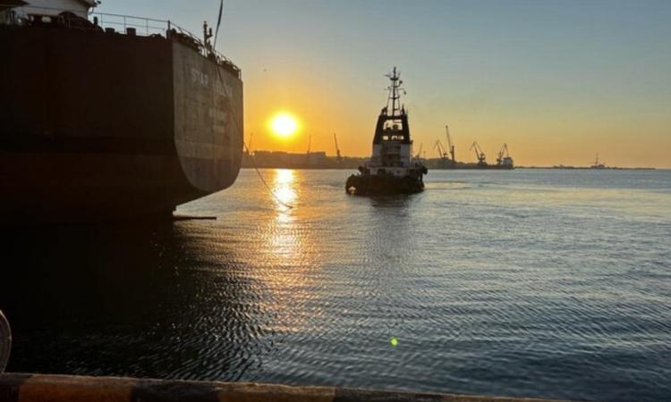 Гуманітарний коридор: з портів Одещини 200 суден експортували 7 млн тонн вантажів