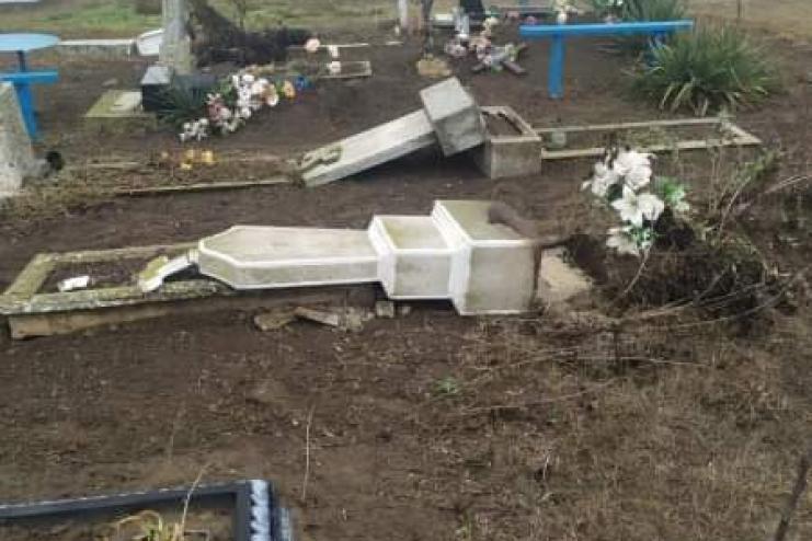 Мешканець Татарбунарської громади отримав обвинувальний вирок суду за наругу над 92 могилами
