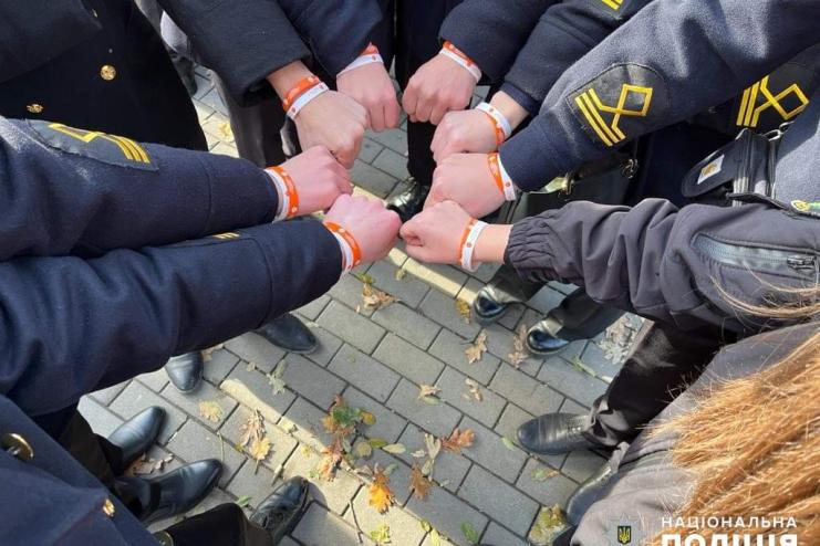 Ізмаїльські поліцейські долучилися до Всеукраїнської акції «16 днів проти насильства»