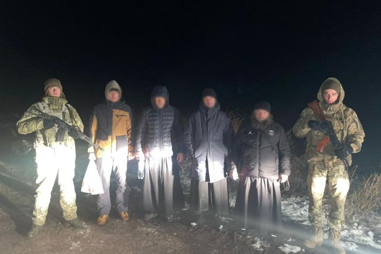 На Одещині затримано ухилянтів у рясах
