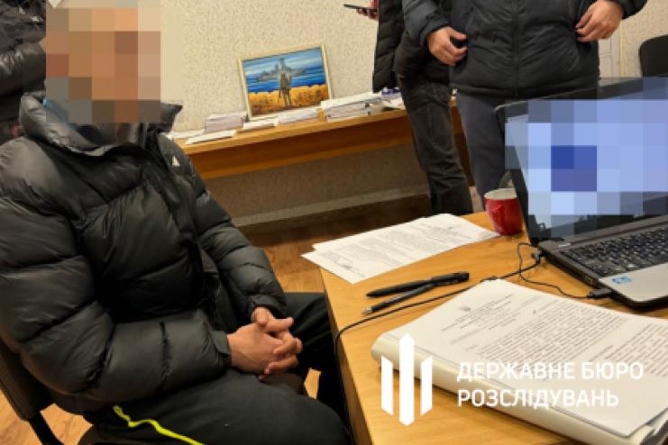 На Одещині повідомлено про підозру правоохоронцю, який планував заробити на переправленні ухилянтів за кордон