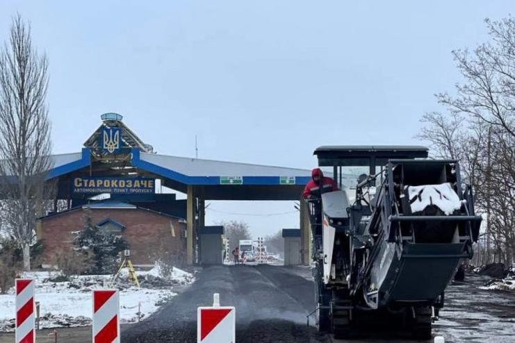 На 9-ти пунктах пропуску Одещини ремонтують дорожнє покриття, адмінбудівлі та вбиральні