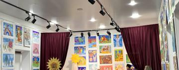 В АРТ- галереї відкрилася Різдвяна виставка 