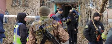 Військовий з Одещини намагався вкоротити собі віку та тримав у заручниках жінку з дитиною