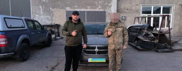 Благодійний фонд з Одещини передав вже 171 автівку на фронт