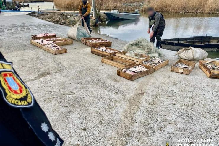 Поліцейські викрили двох браконьєрів на озері Кугурлуй