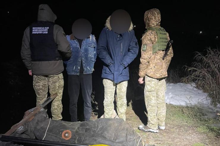 На Дністрі прикордонники затримали «річкове таксі» з Молдови та «дайвера» з України