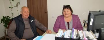 Дора Дерменжі  завжди готова додати допомогу землякам