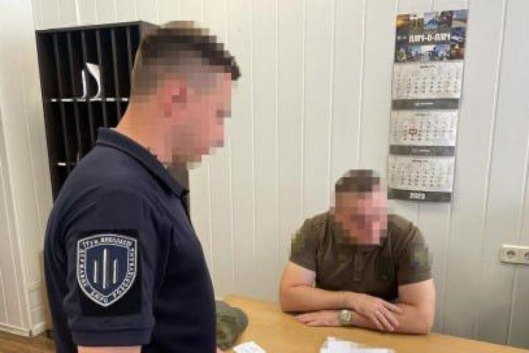 На Одещині командир військової частини брав із бійців гроші за надання відгулів, — ДБР