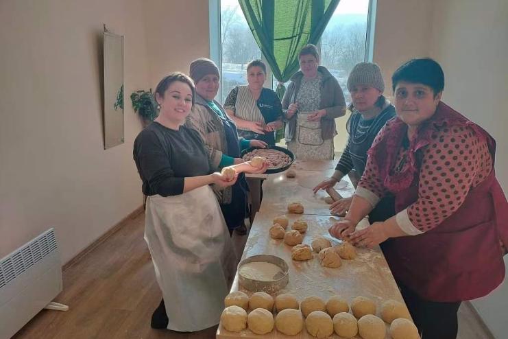 Працівники відділу культури  Теплицької громади підтримують військових