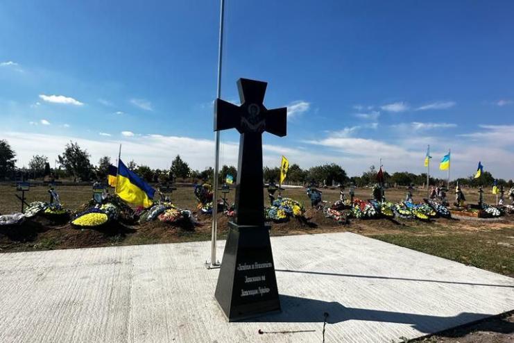 На одному з кладовищ Одеси виділено окрему ділянку для поховання загиблих захисників України