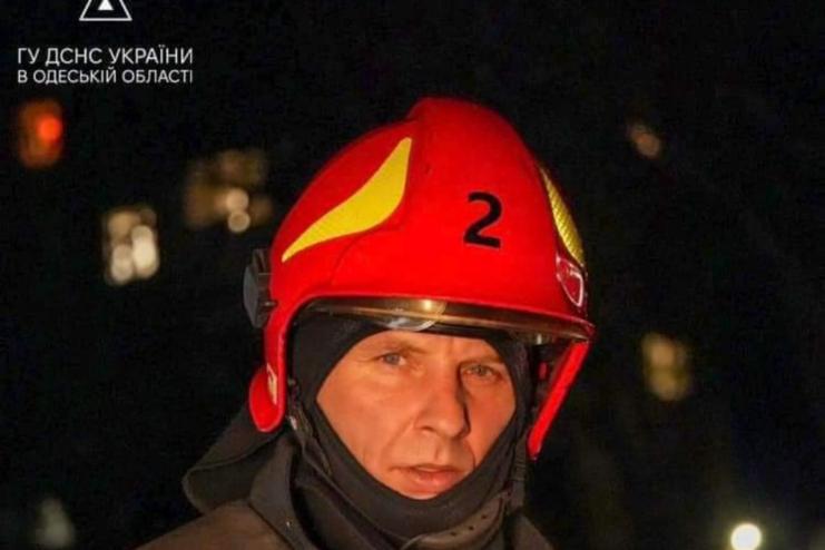 У селі Олександрівка під Одесою під час пожежі загинув чоловік, ще одного потерпілого вдалося врятувати